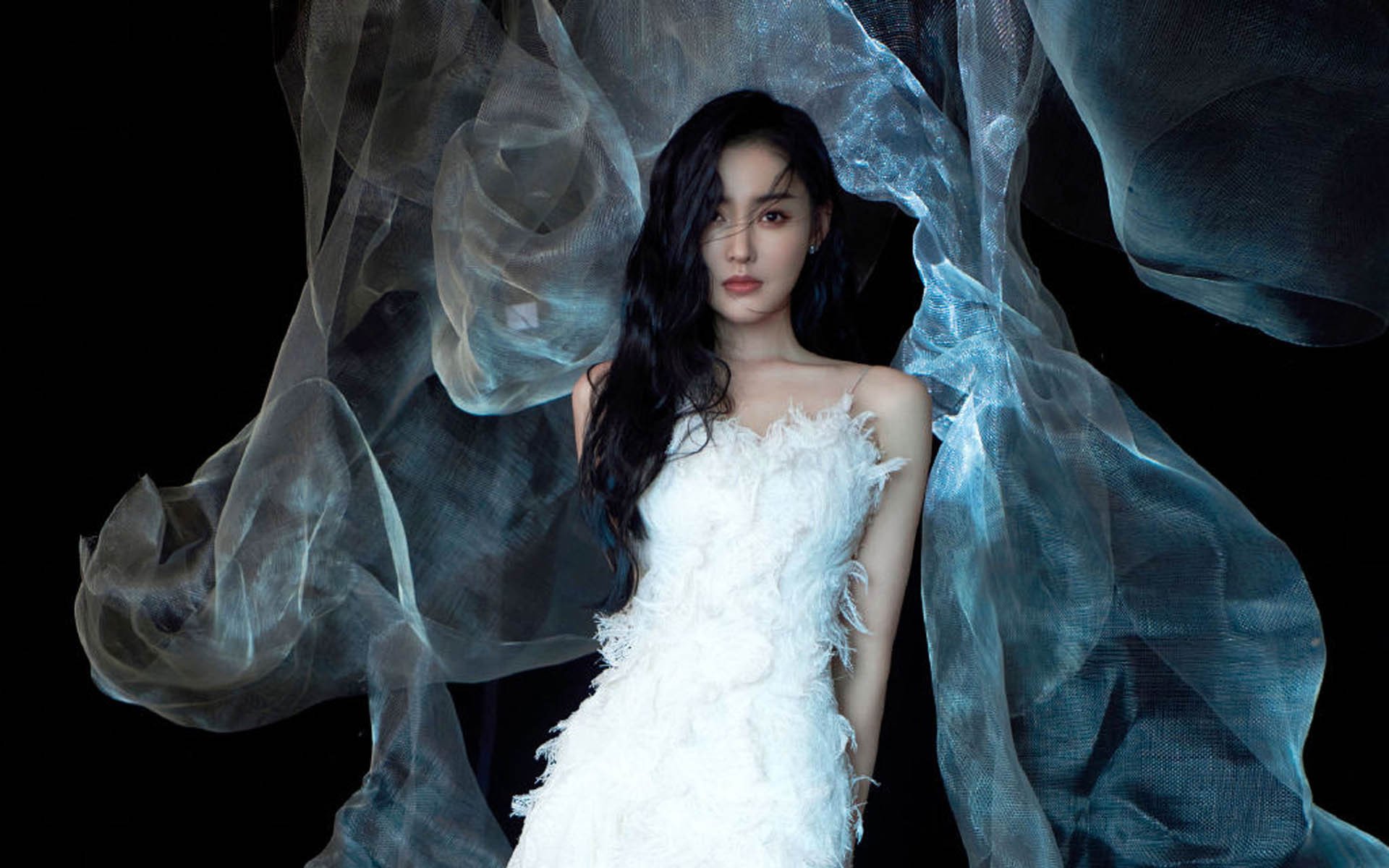 德甲：拜仁在客场4-0大胜门兴，积分领先优势扩大，德甲拜仁vs门兴